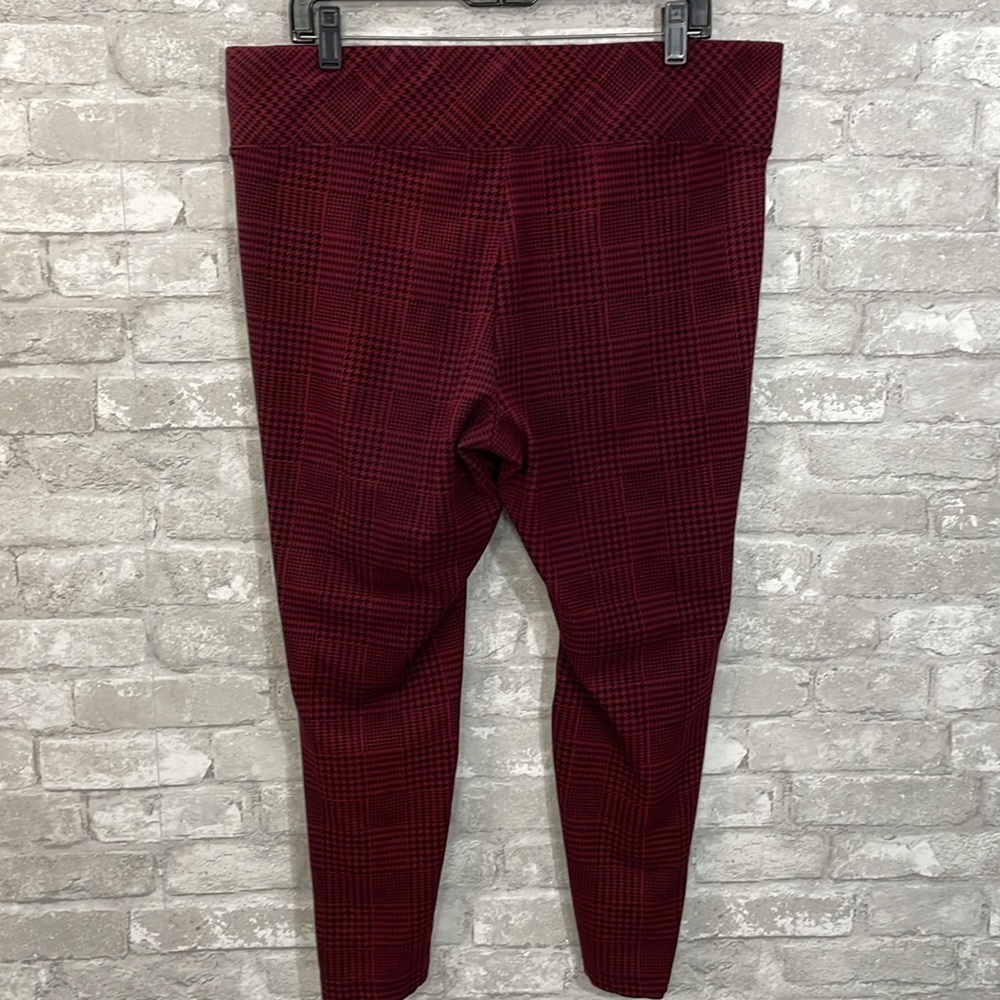 Torrid Red Plaid Houndstooth Pixie Ponte Pants - image 5